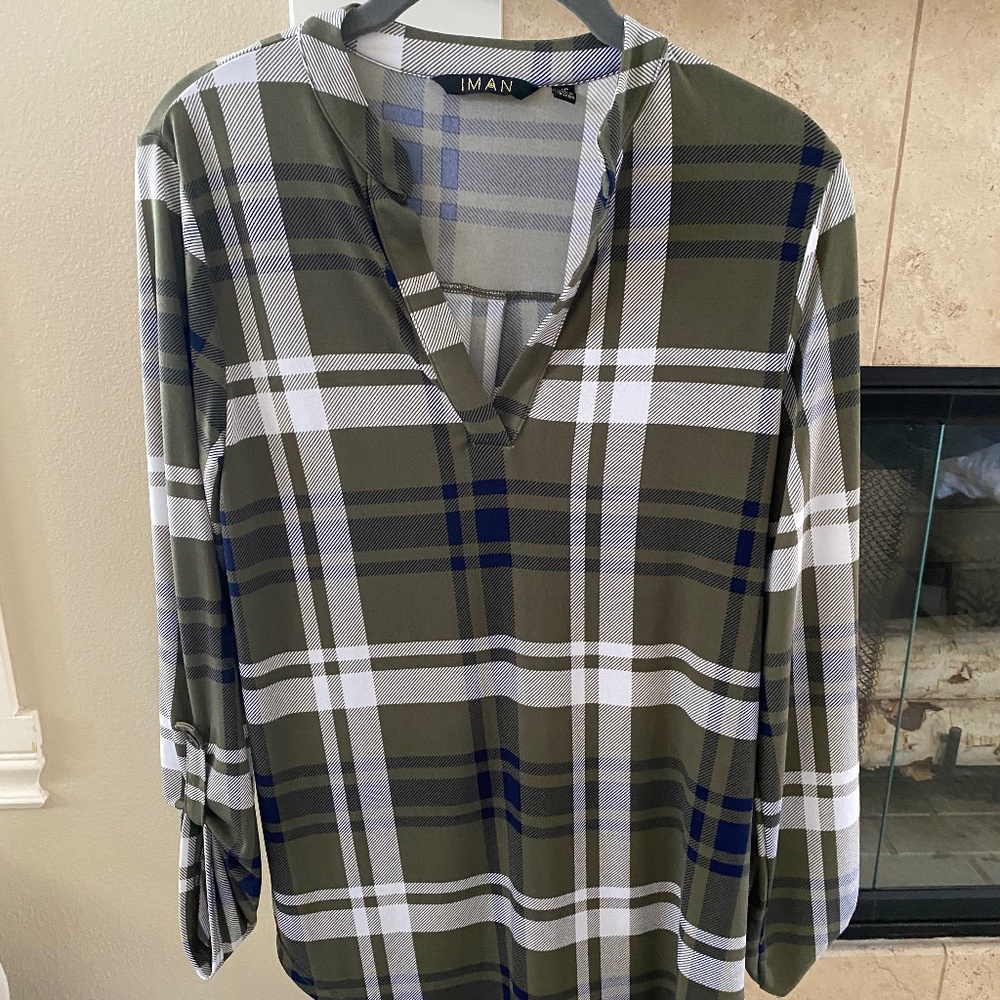 IMAN 3/4 Sleeve Blouse
